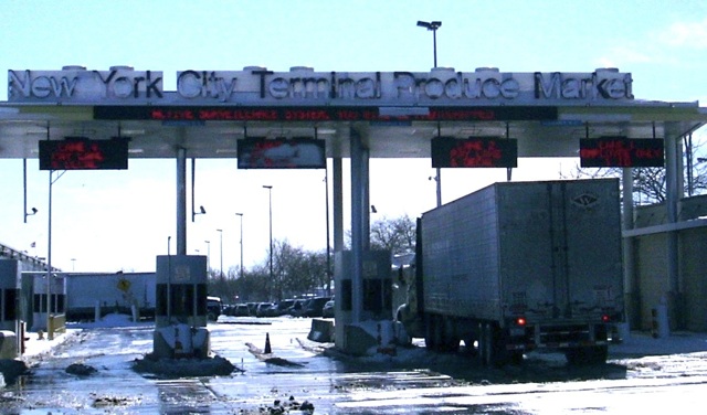 Hunts Point food distribution market workers ratify new contract