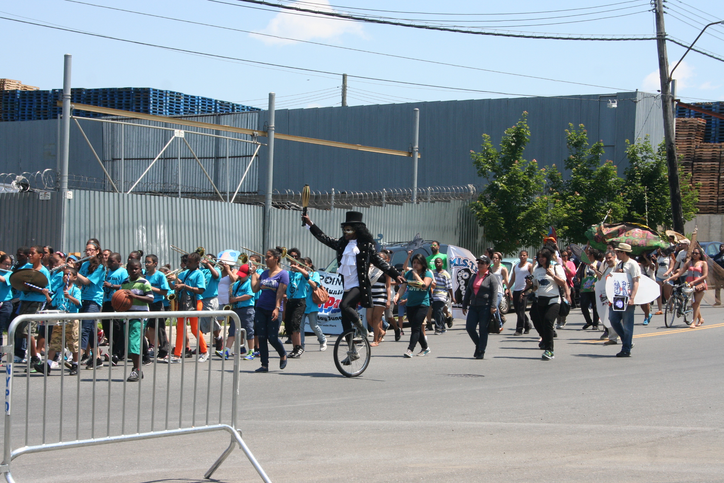 Hunts Point celebrates its waterfront
