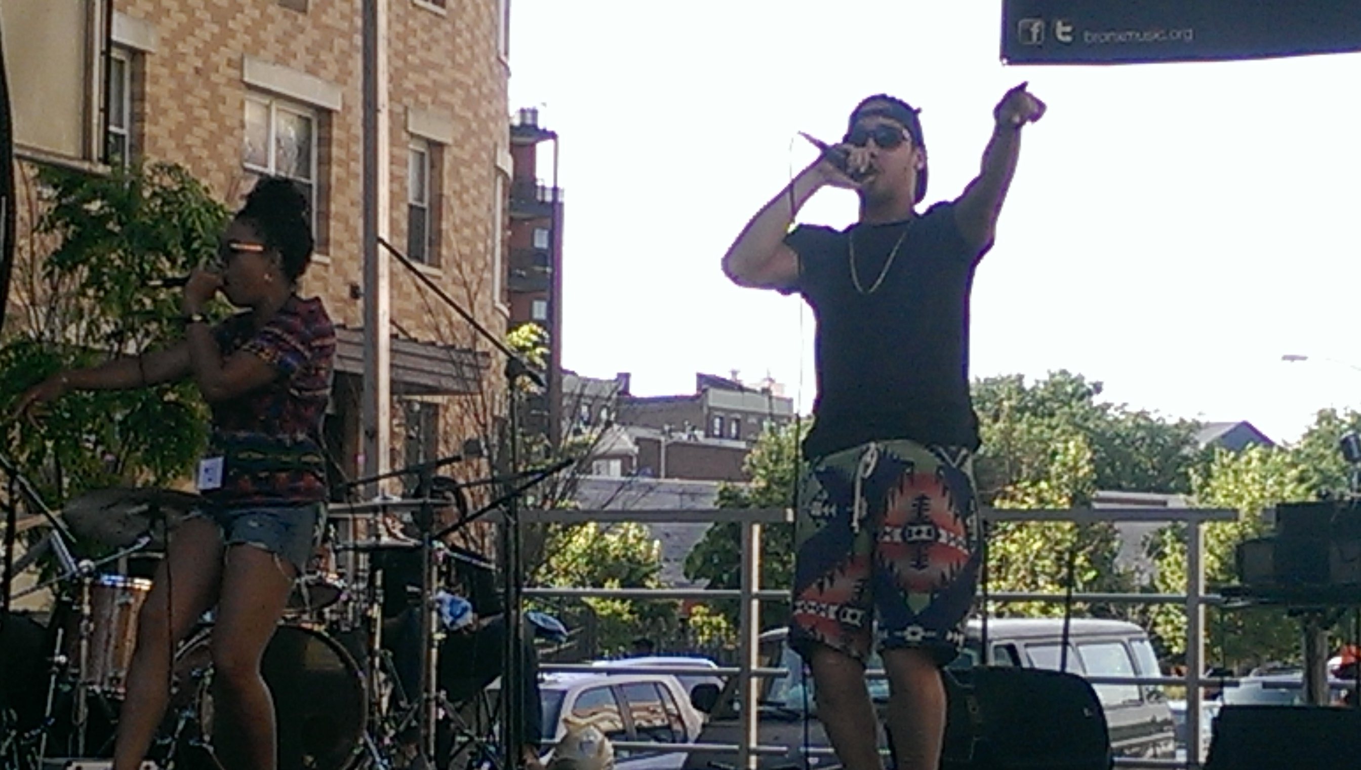 Musicians show love for hip-hop innovator