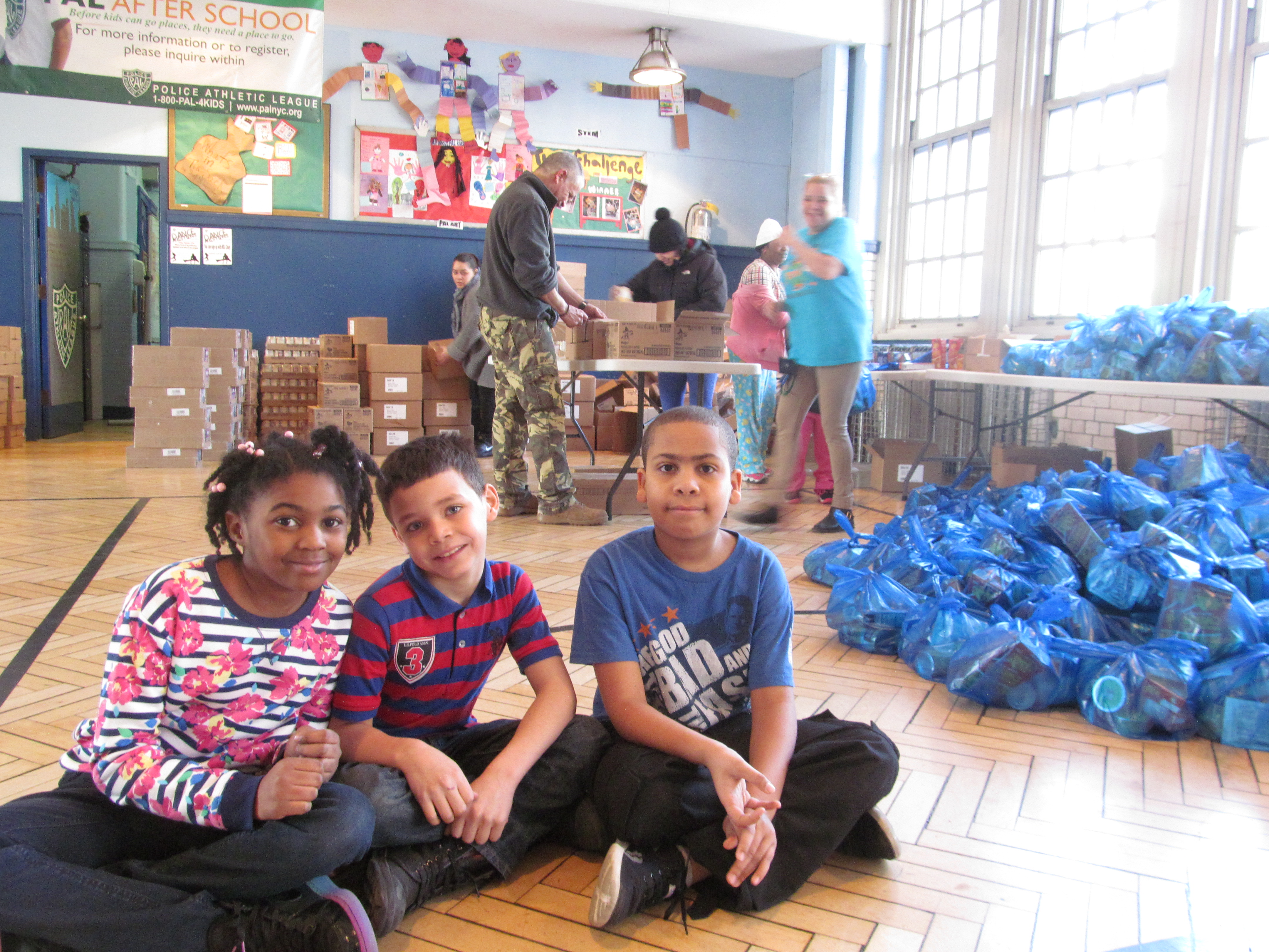 PS 48 lends hands to fill Hunts Point’s meal gap