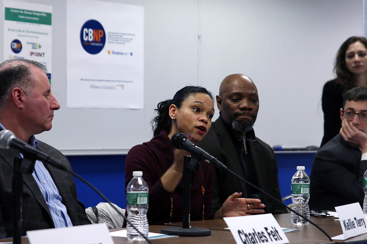 Panel debates businesses’ environmental impacts