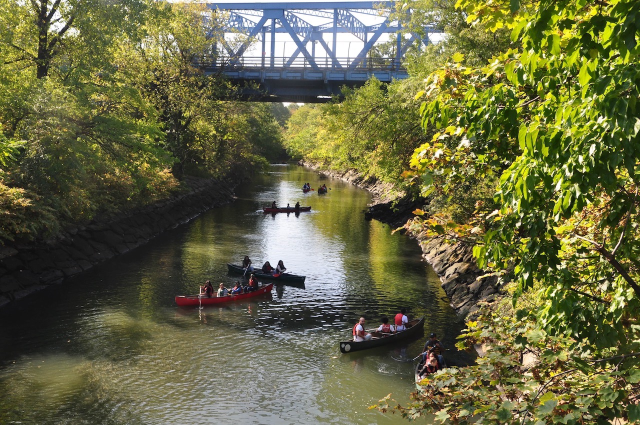 New greenway link connects two parks